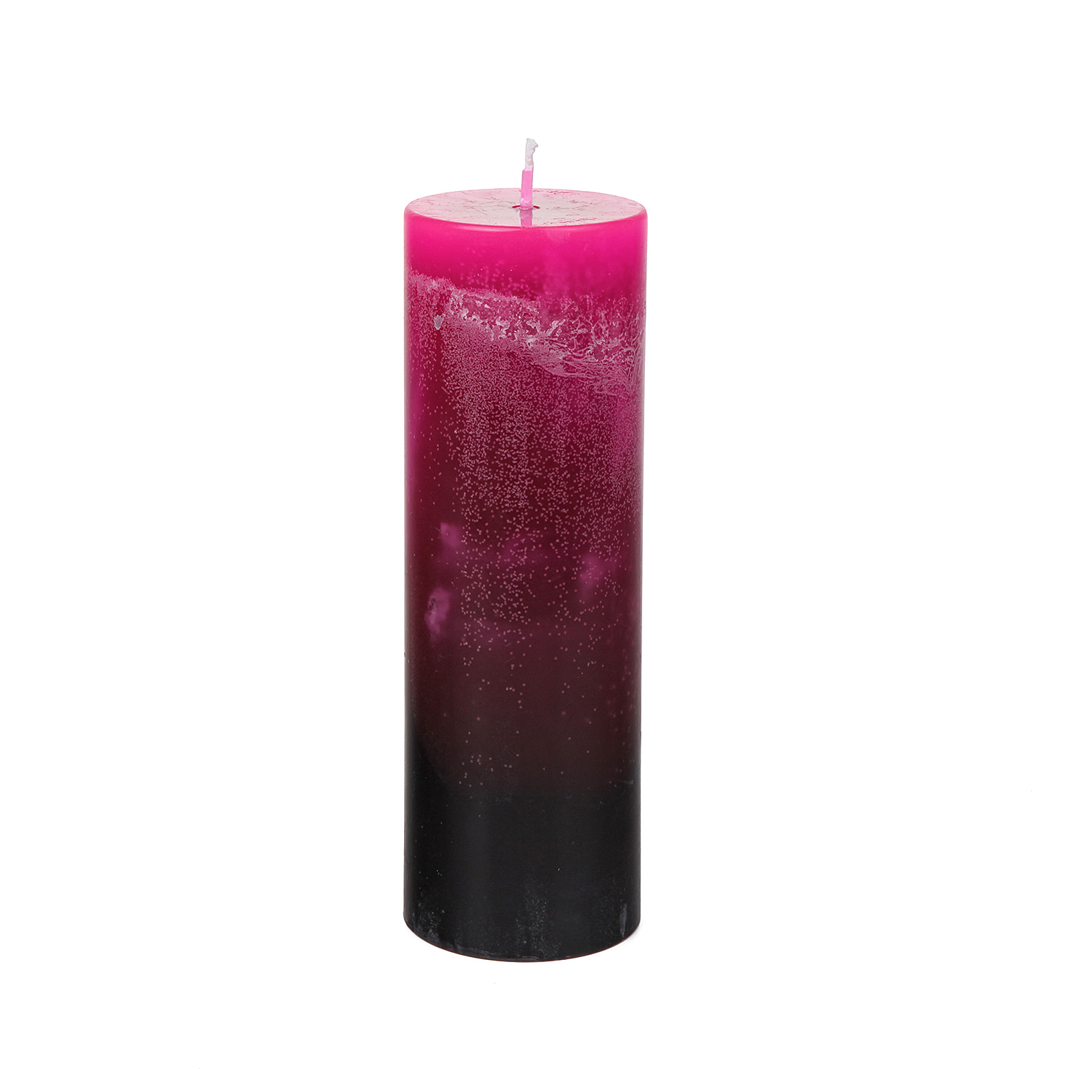 Hohe runde marmorierte Stumpenkerze mit einem Farbverlauf von unten schwarz nach oben pink.